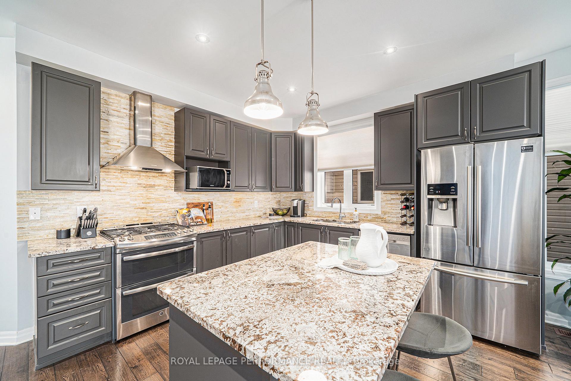 Photo 7 of 129 Winterhaven Drive, Ottawa, Mer Bleue/Bradley Estates/Anderson Park — HOMEH