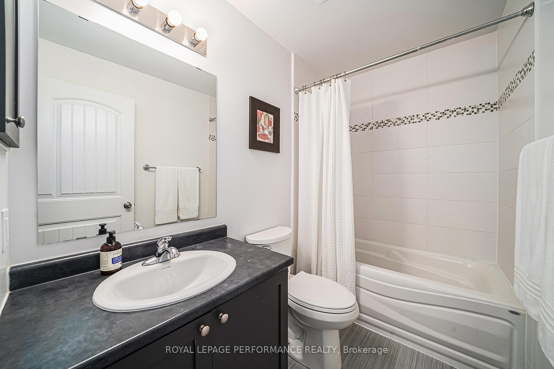 Photo 18 of 129 Winterhaven Drive, Ottawa, Mer Bleue/Bradley Estates/Anderson Park — HOMEH