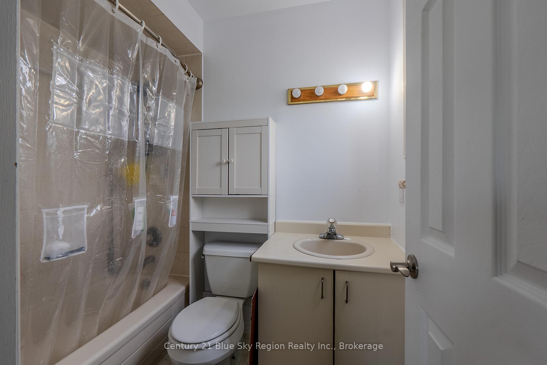 Photo 22 of 122 Johnston Road, North Bay, Widdifield — HOMEH