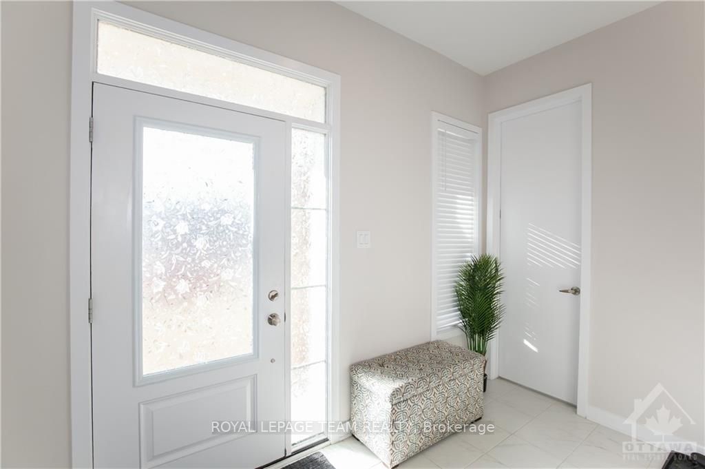 Photo 2 of 1021 Cottontail Walk, Ottawa, Avalon West — HOMEH
