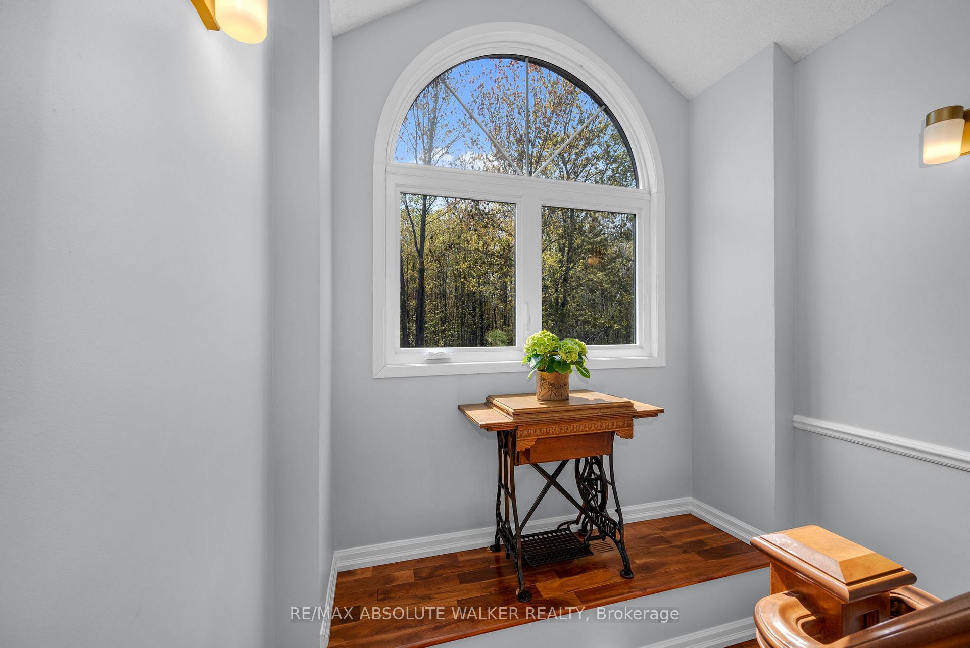 Photo 16 of 1901 Montereau Avenue, Ottawa, Chapel Hill — HOMEH