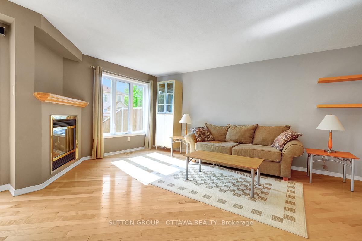 Photo 8 of 2186 Sunmeadow Street, Ottawa, Avalon East — HOMEH