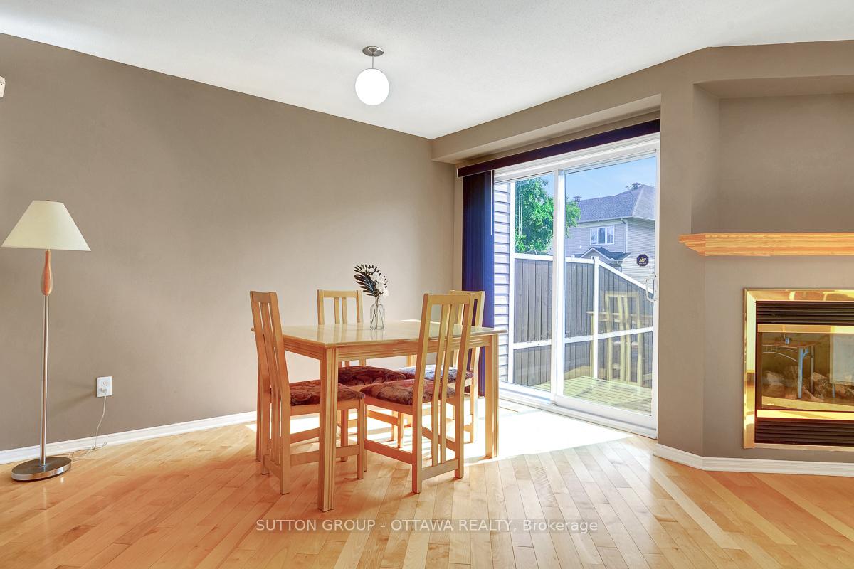 Photo 10 of 2186 Sunmeadow Street, Ottawa, Avalon East — HOMEH