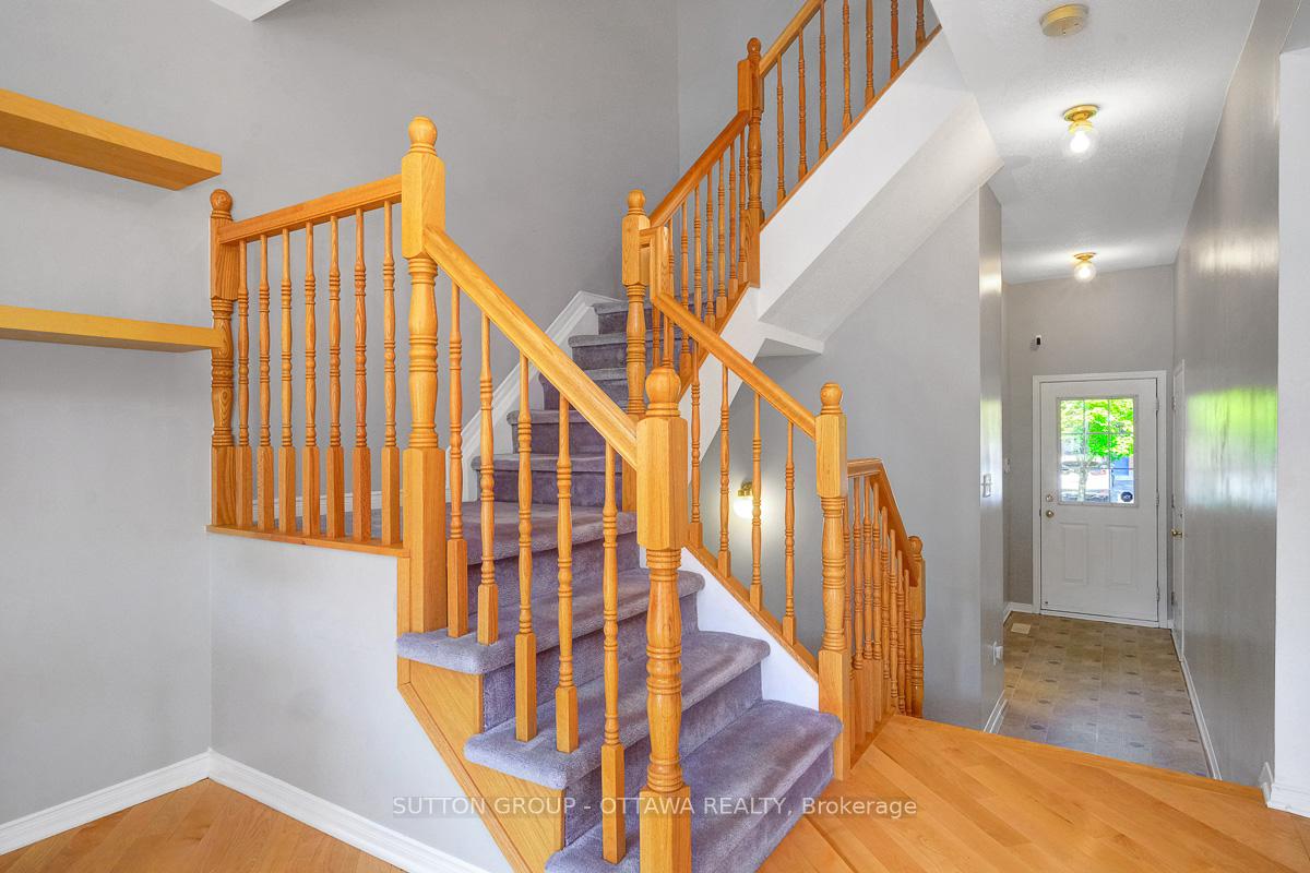 Photo 17 of 2186 Sunmeadow Street, Ottawa, Avalon East — HOMEH
