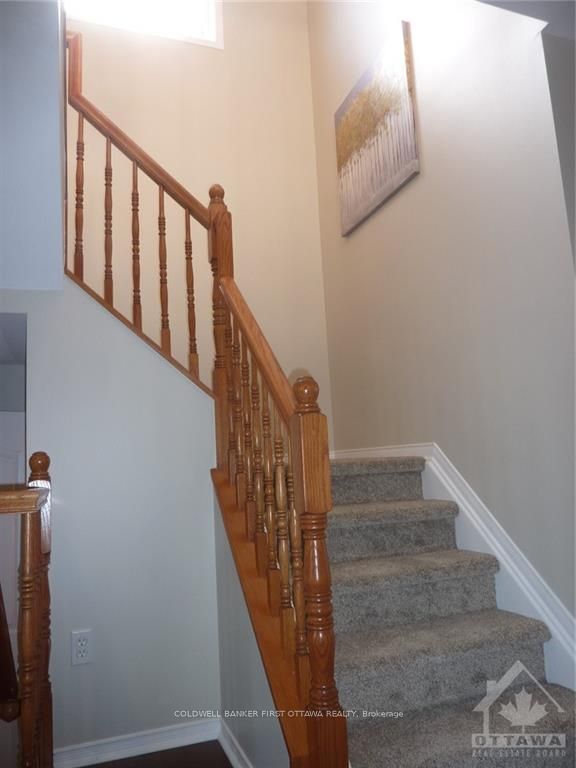 Photo 8 of 683 Aquaview Crescent, Ottawa, Avalon East — HOMEH