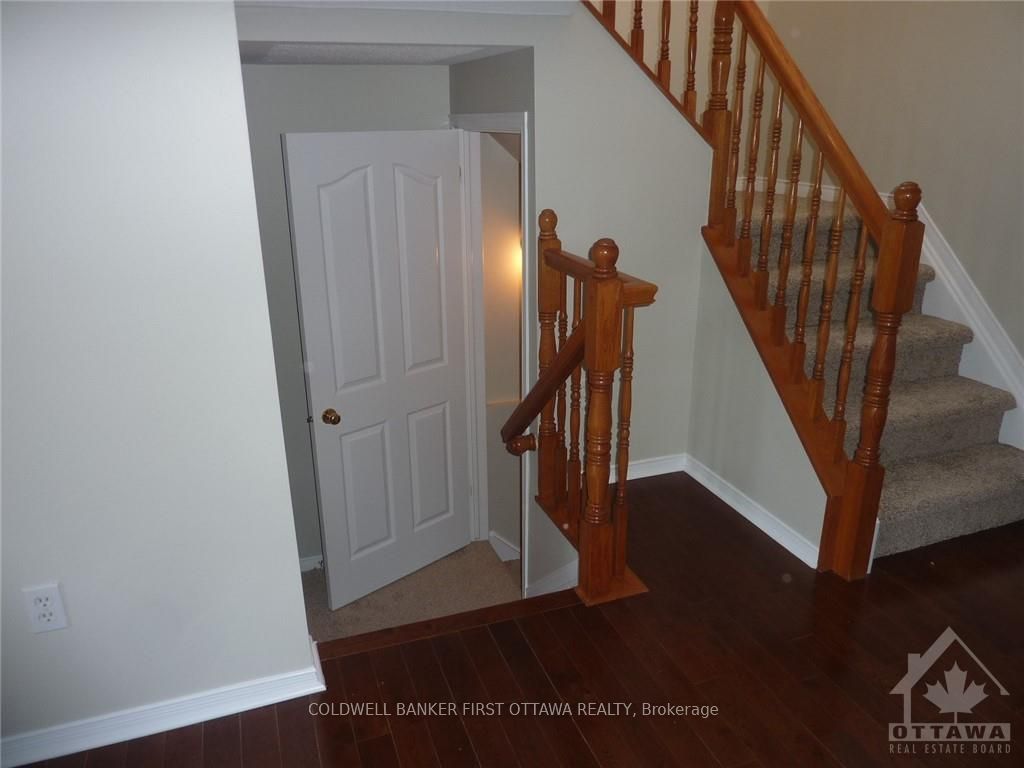 Photo 10 of 683 Aquaview Crescent, Ottawa, Avalon East — HOMEH