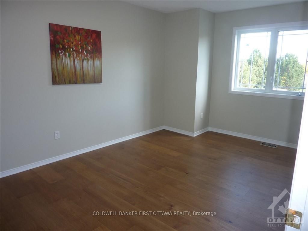 Photo 17 of 683 Aquaview Crescent, Ottawa, Avalon East — HOMEH