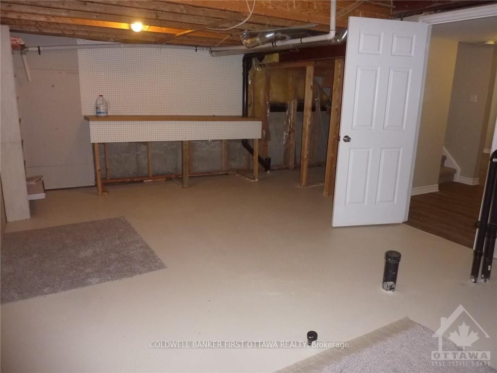 Photo 22 of 683 Aquaview Crescent, Ottawa, Avalon East — HOMEH