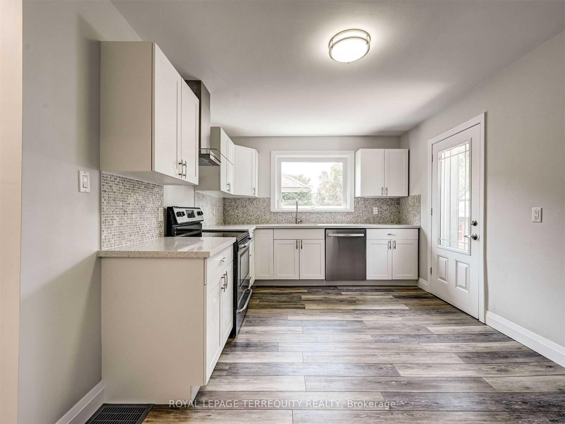 Photo 8 of Unit Main, 822 Douglas Street, Oshawa, Lakeview — HOMEH