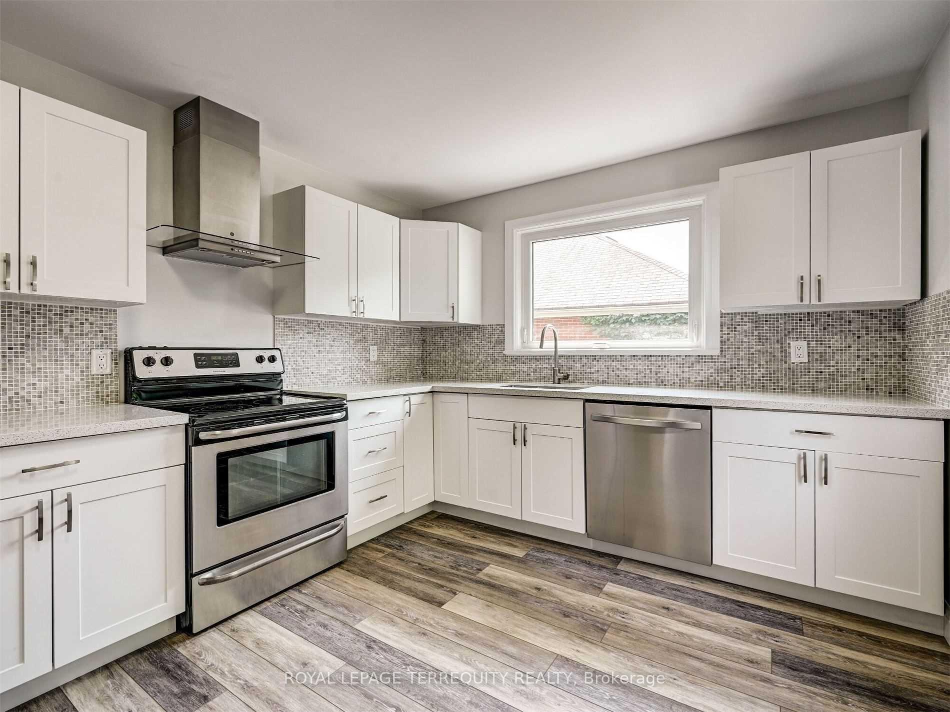 Photo 9 of Unit Main, 822 Douglas Street, Oshawa, Lakeview — HOMEH
