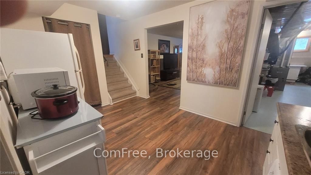 Photo 18 of 439 Mooney Crescent, Orillia — HOMEH
