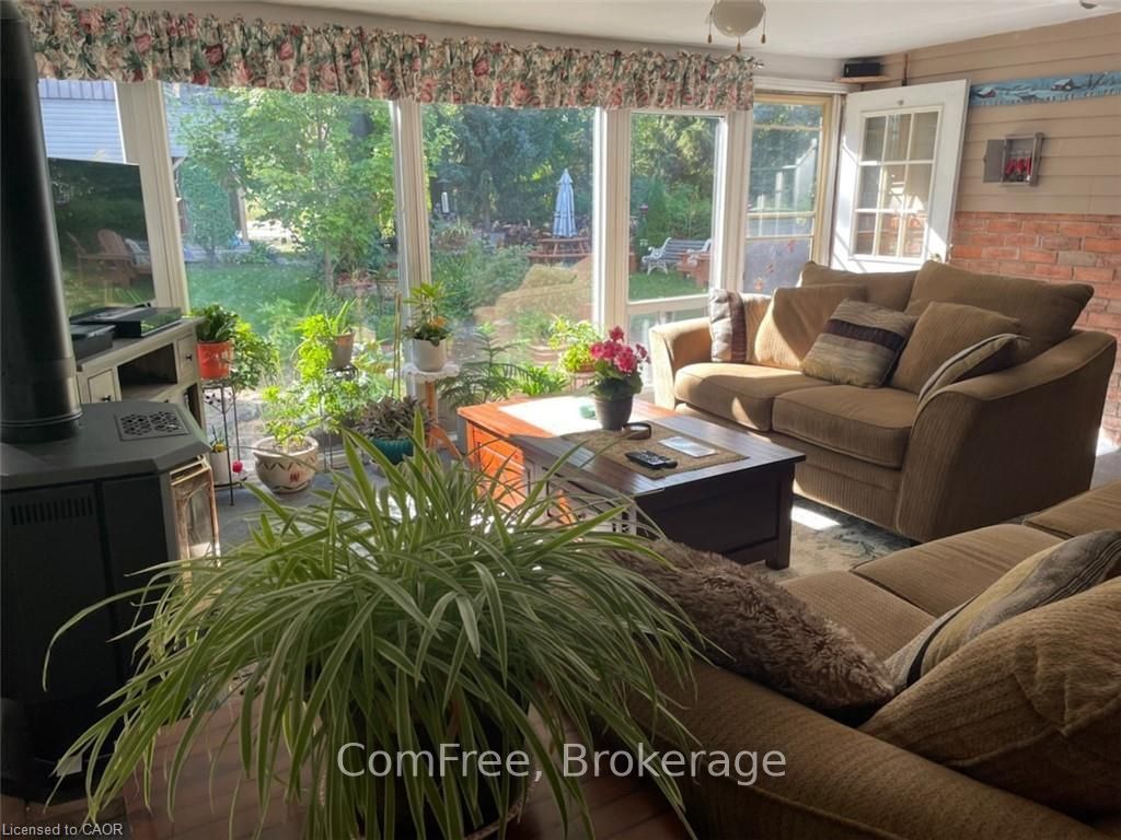 Photo 28 of 439 Mooney Crescent, Orillia — HOMEH