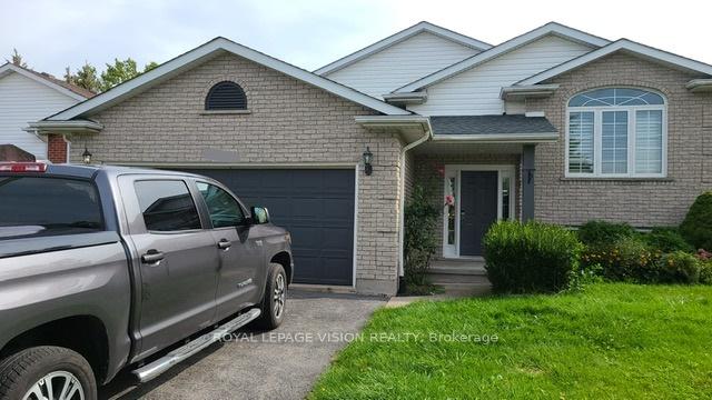 Front of 8001 Woodsview Crescent