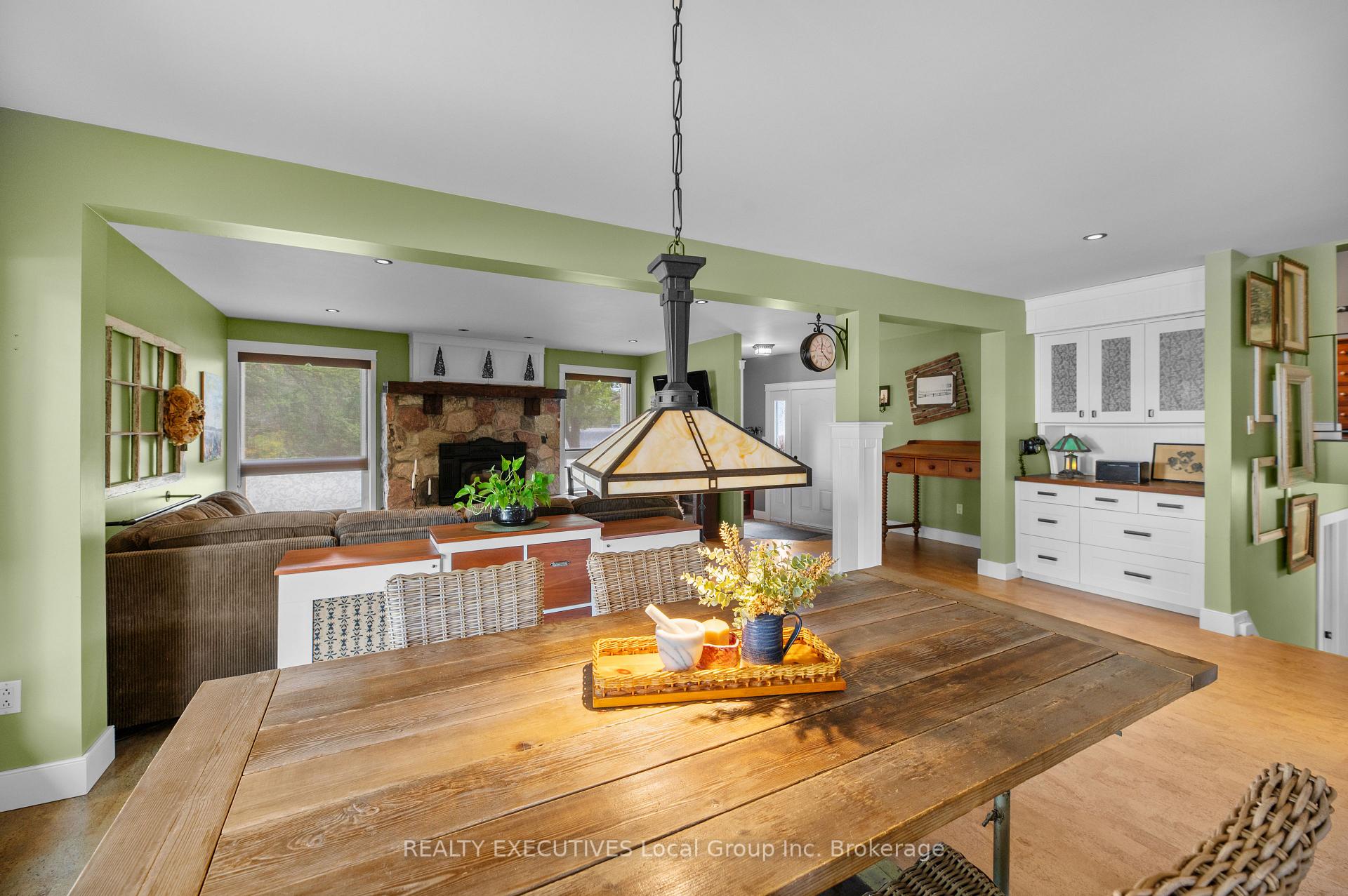 Photo 5 of 397 Camelot Drive, North Bay, Birchaven — HOMEH