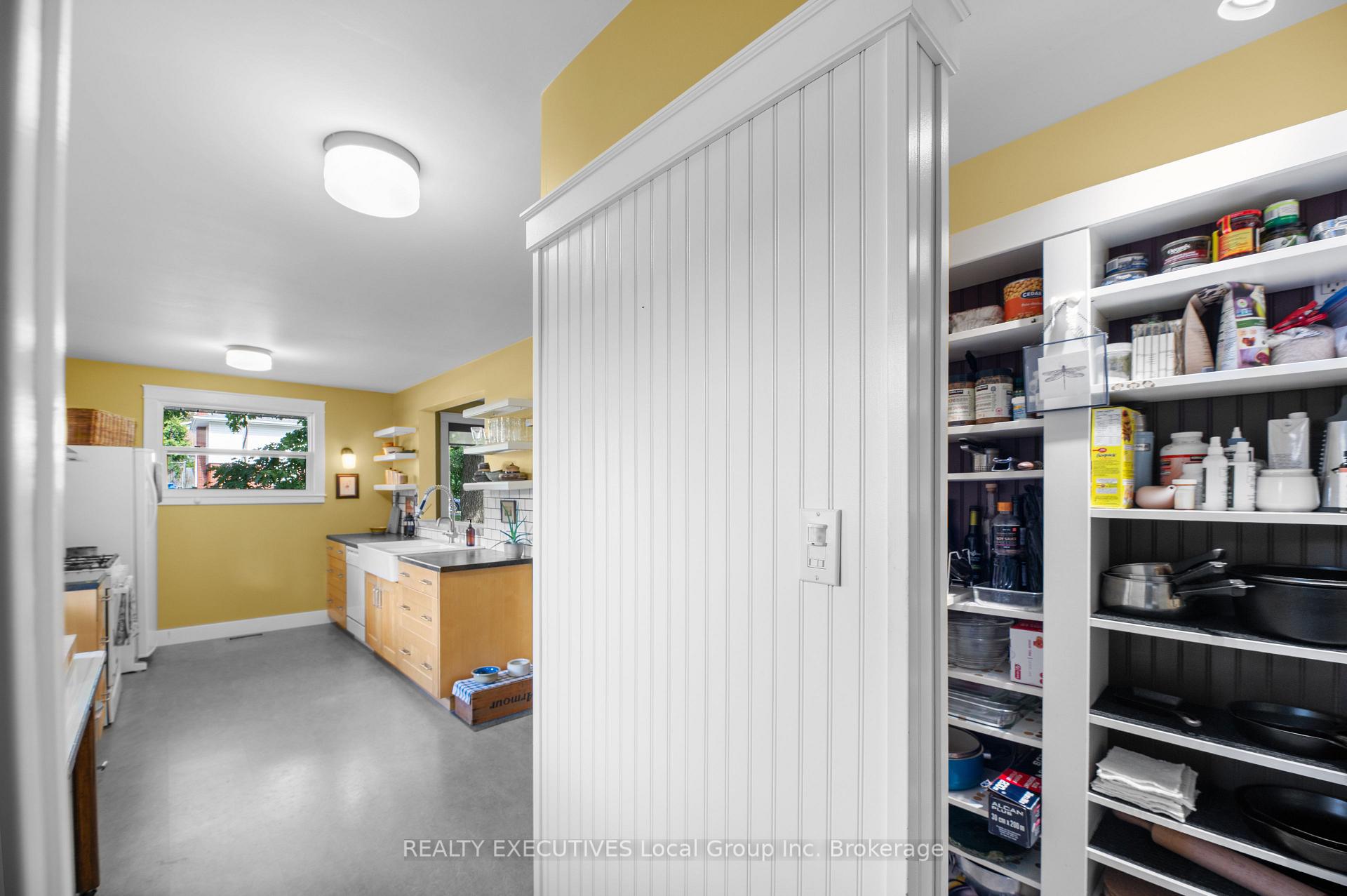 Photo 19 of 397 Camelot Drive, North Bay, Birchaven — HOMEH