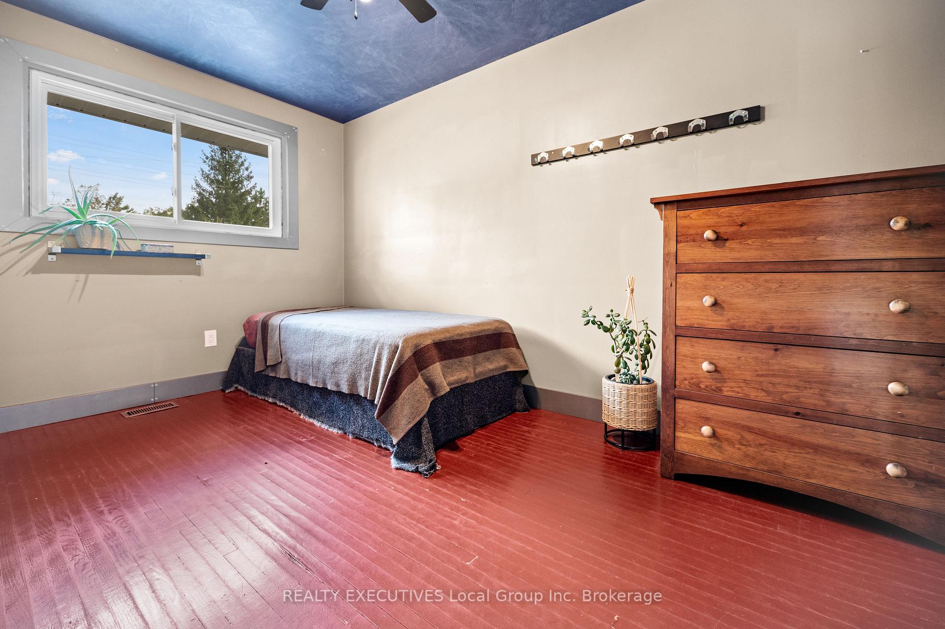 Photo 24 of 397 Camelot Drive, North Bay, Birchaven — HOMEH