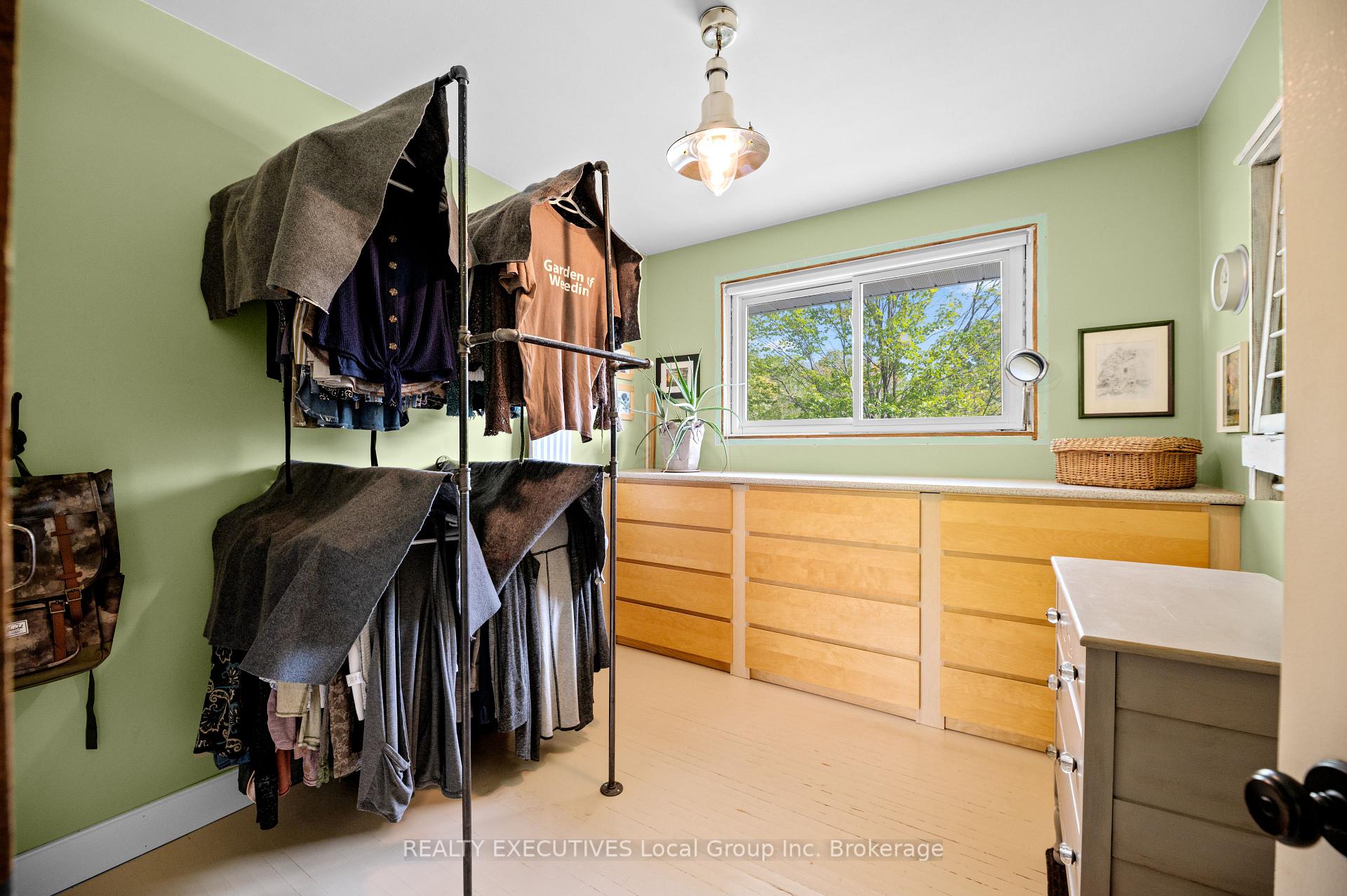 Photo 26 of 397 Camelot Drive, North Bay, Birchaven — HOMEH