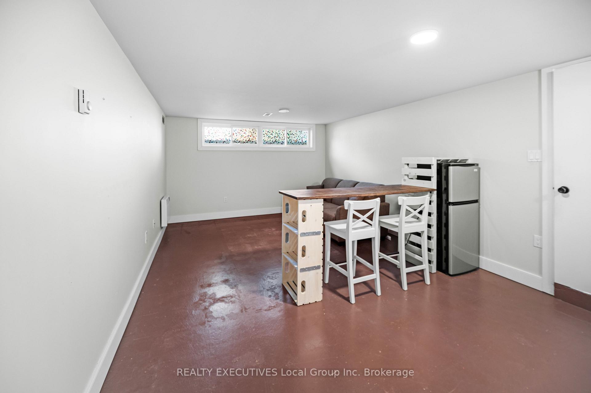 Photo 37 of 397 Camelot Drive, North Bay, Birchaven — HOMEH