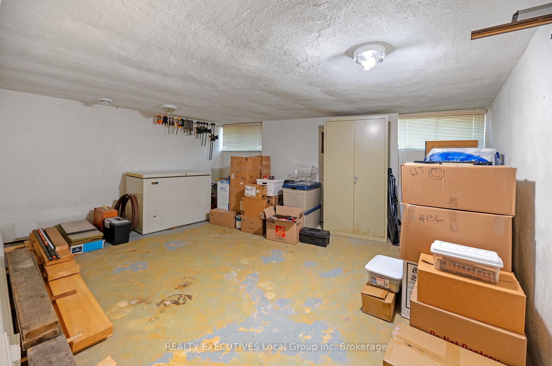 Photo 38 of 397 Camelot Drive, North Bay, Birchaven — HOMEH