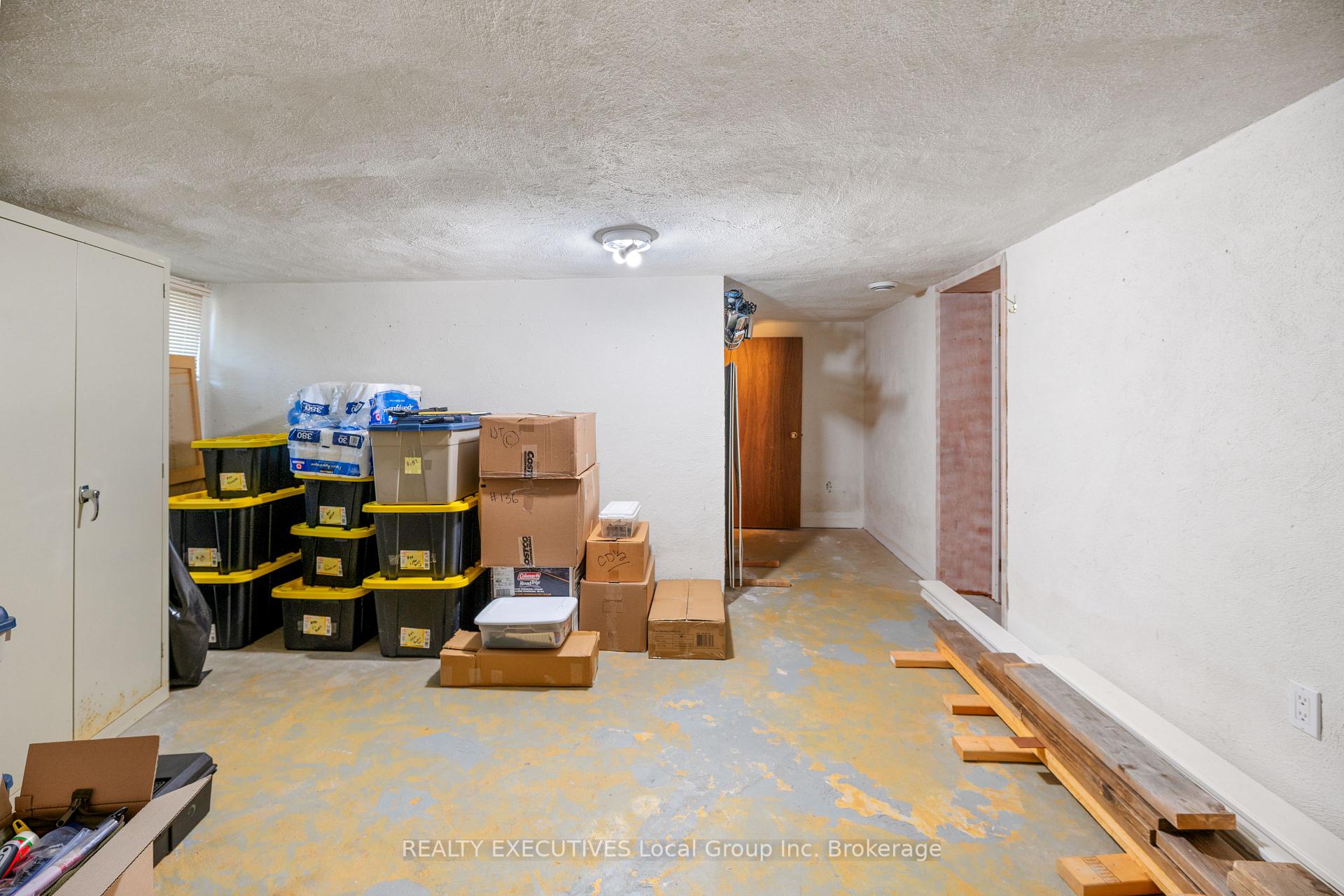 Photo 39 of 397 Camelot Drive, North Bay, Birchaven — HOMEH