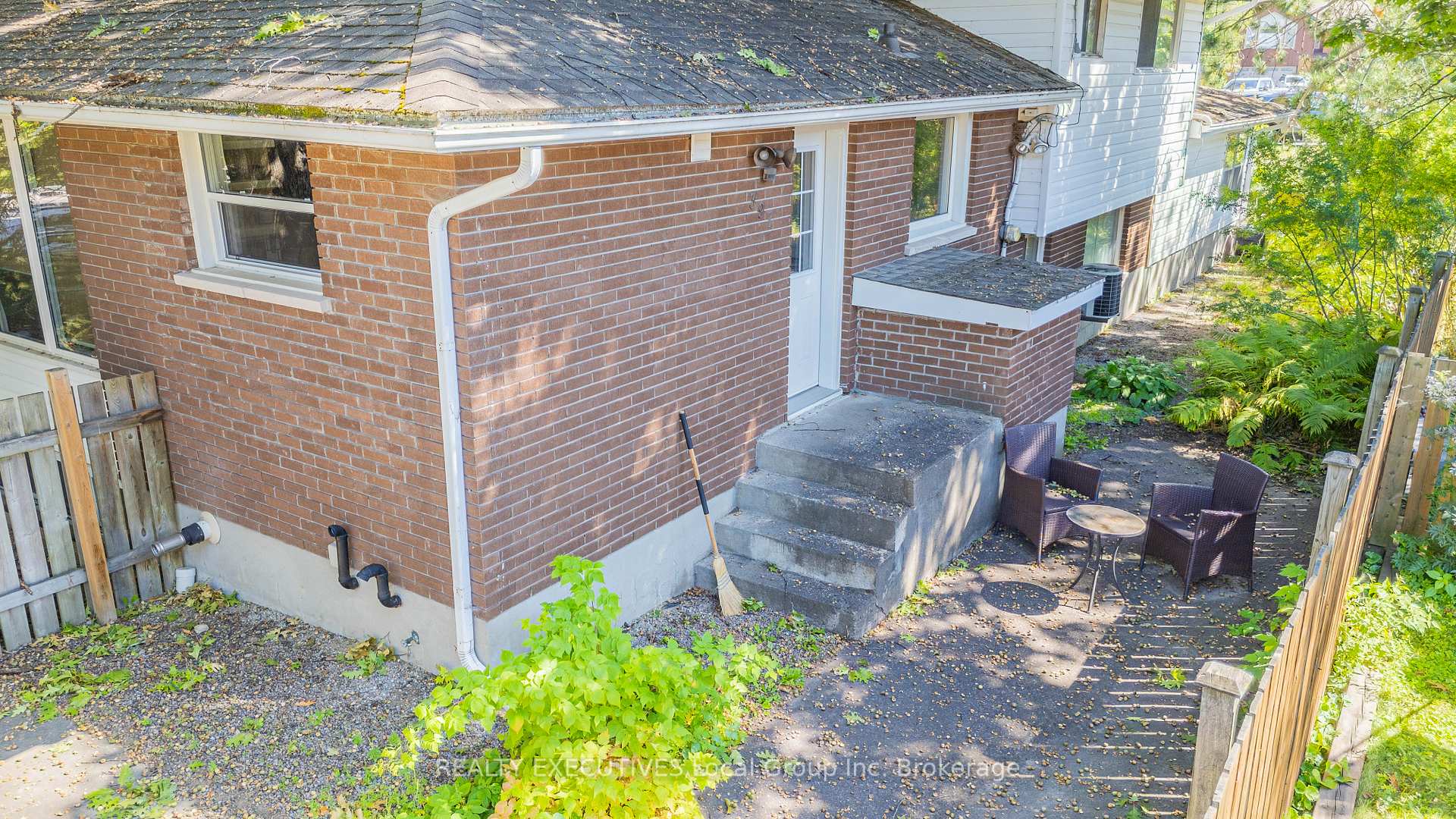 Photo 43 of 397 Camelot Drive, North Bay, Birchaven — HOMEH