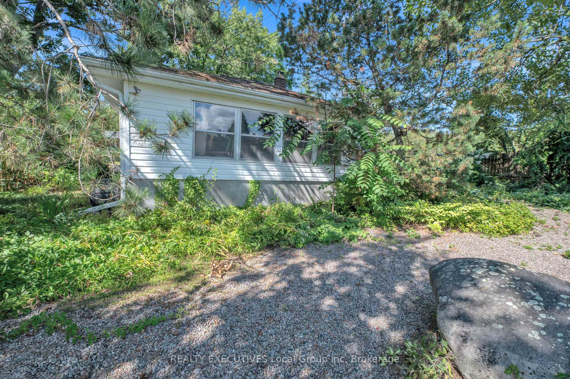 Photo 45 of 397 Camelot Drive, North Bay, Birchaven — HOMEH