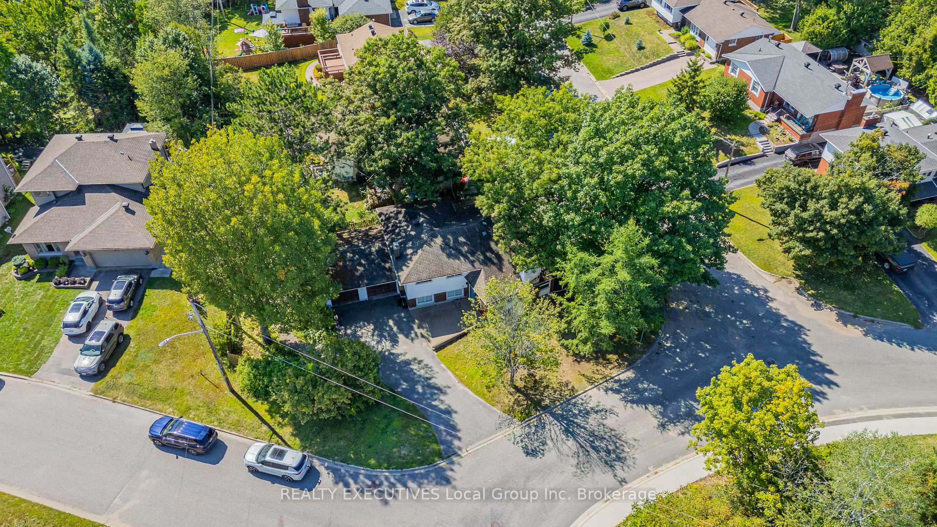 Photo 46 of 397 Camelot Drive, North Bay, Birchaven — HOMEH