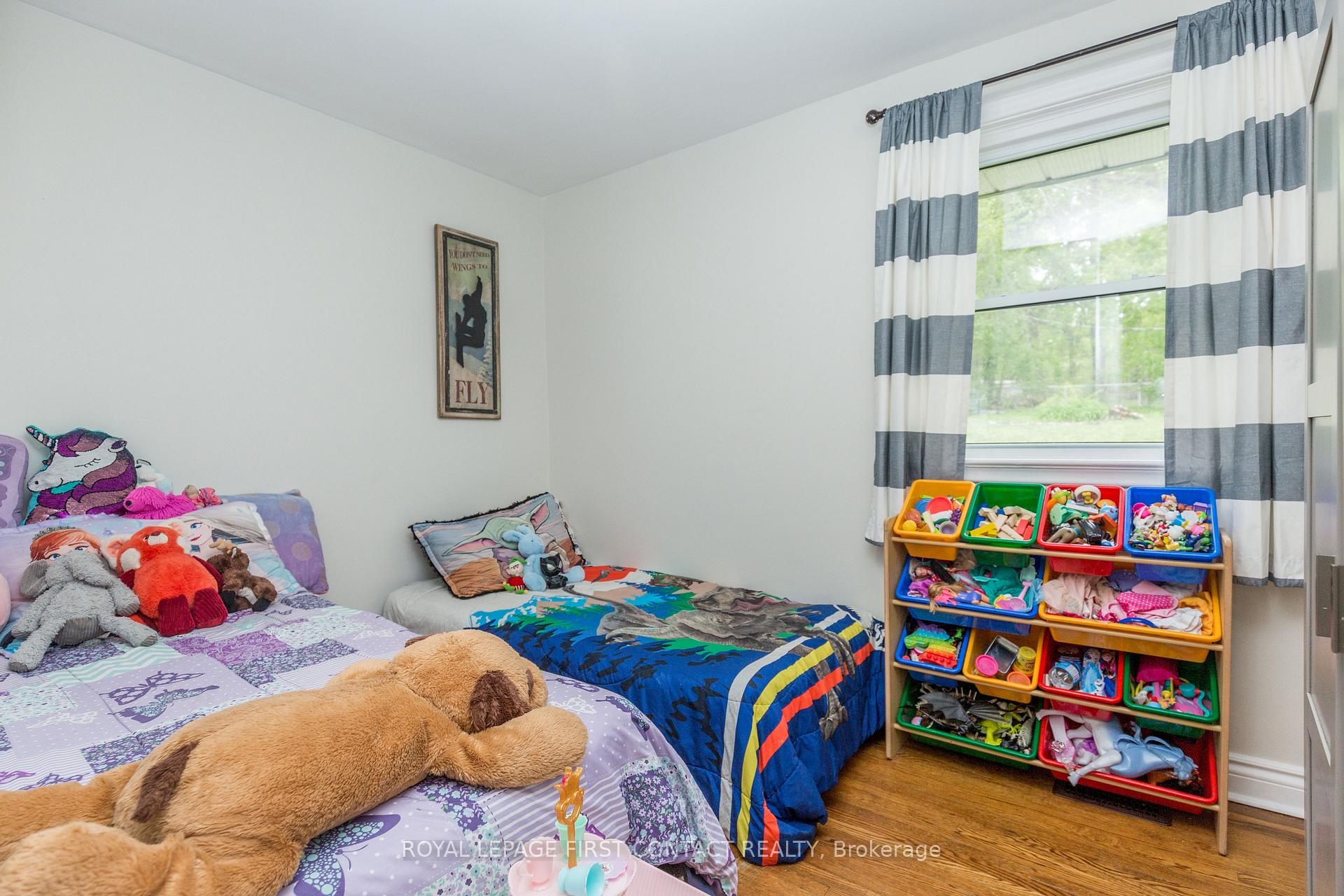Photo 19 of 48 Brant Street W, Orillia — HOMEH
