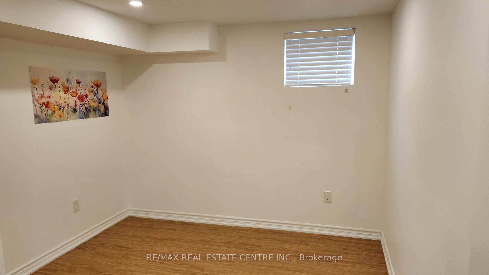 Photo 5 of Unit Bsmt, 640 Best Road, Milton, Beaty — HOMEH