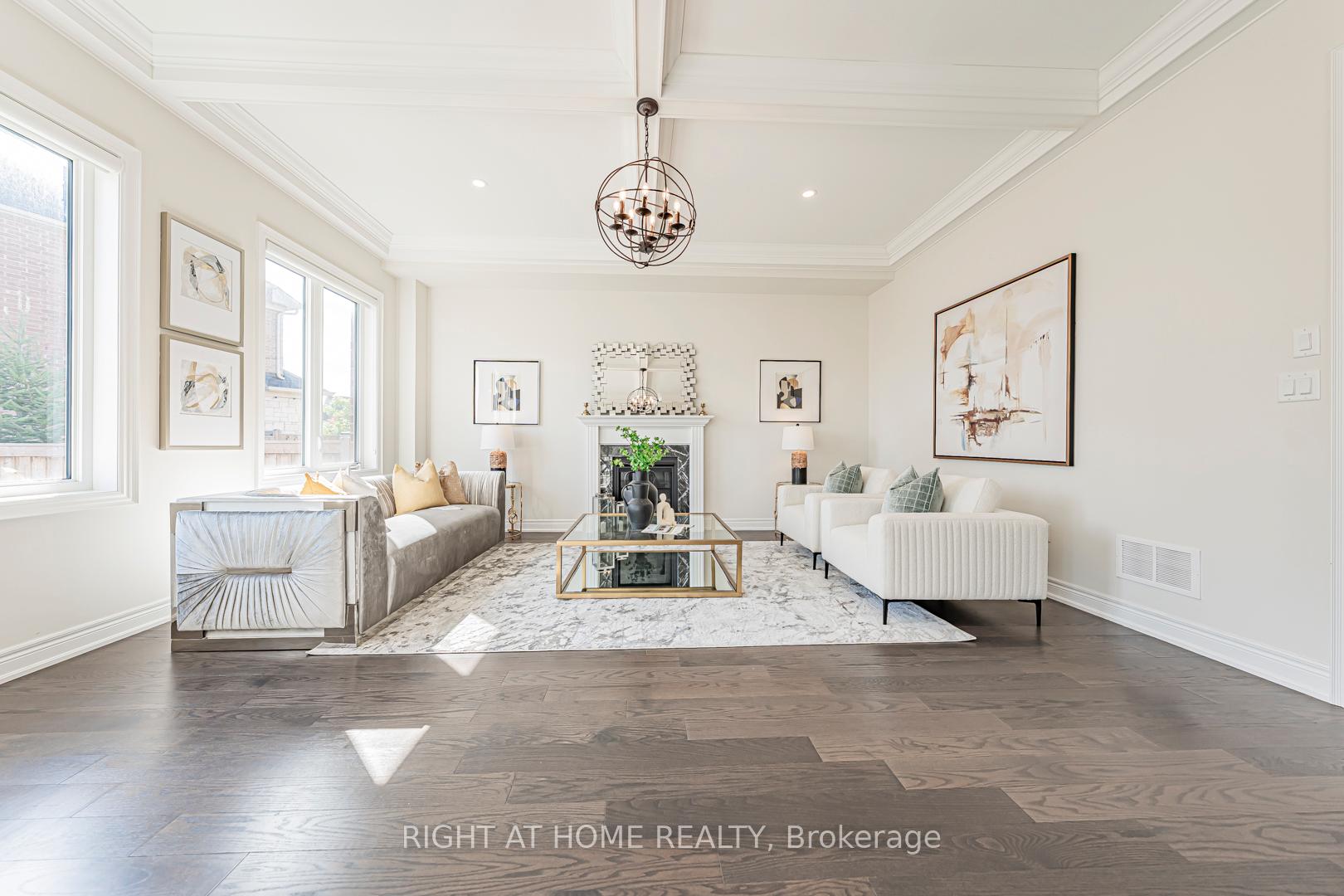 Photo 13 of 551 Somerville Drive, Newmarket, Stonehaven-Wyndham — HOMEH