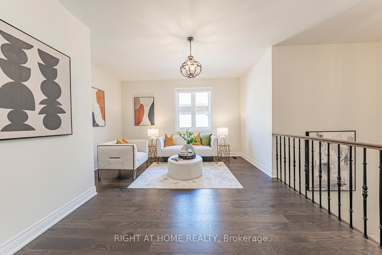 Photo 24 of 551 Somerville Drive, Newmarket, Stonehaven-Wyndham — HOMEH