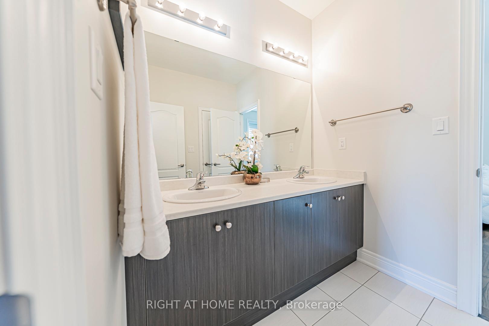 Photo 34 of 551 Somerville Drive, Newmarket, Stonehaven-Wyndham — HOMEH