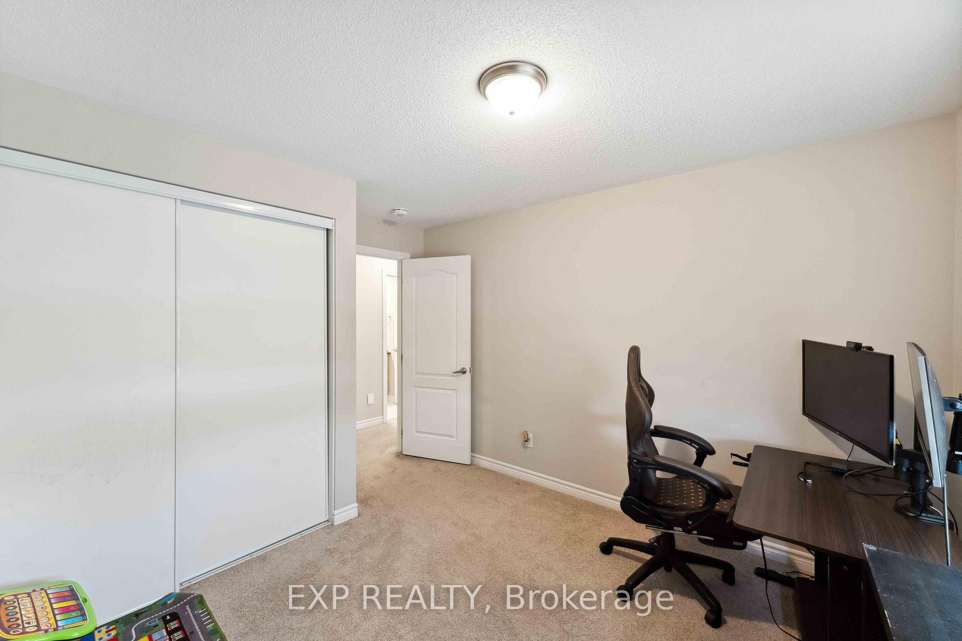 Photo 22 of 107 Aubrais Crescent, Ottawa, Chapel Hill South - Orleans Village — HOMEH
