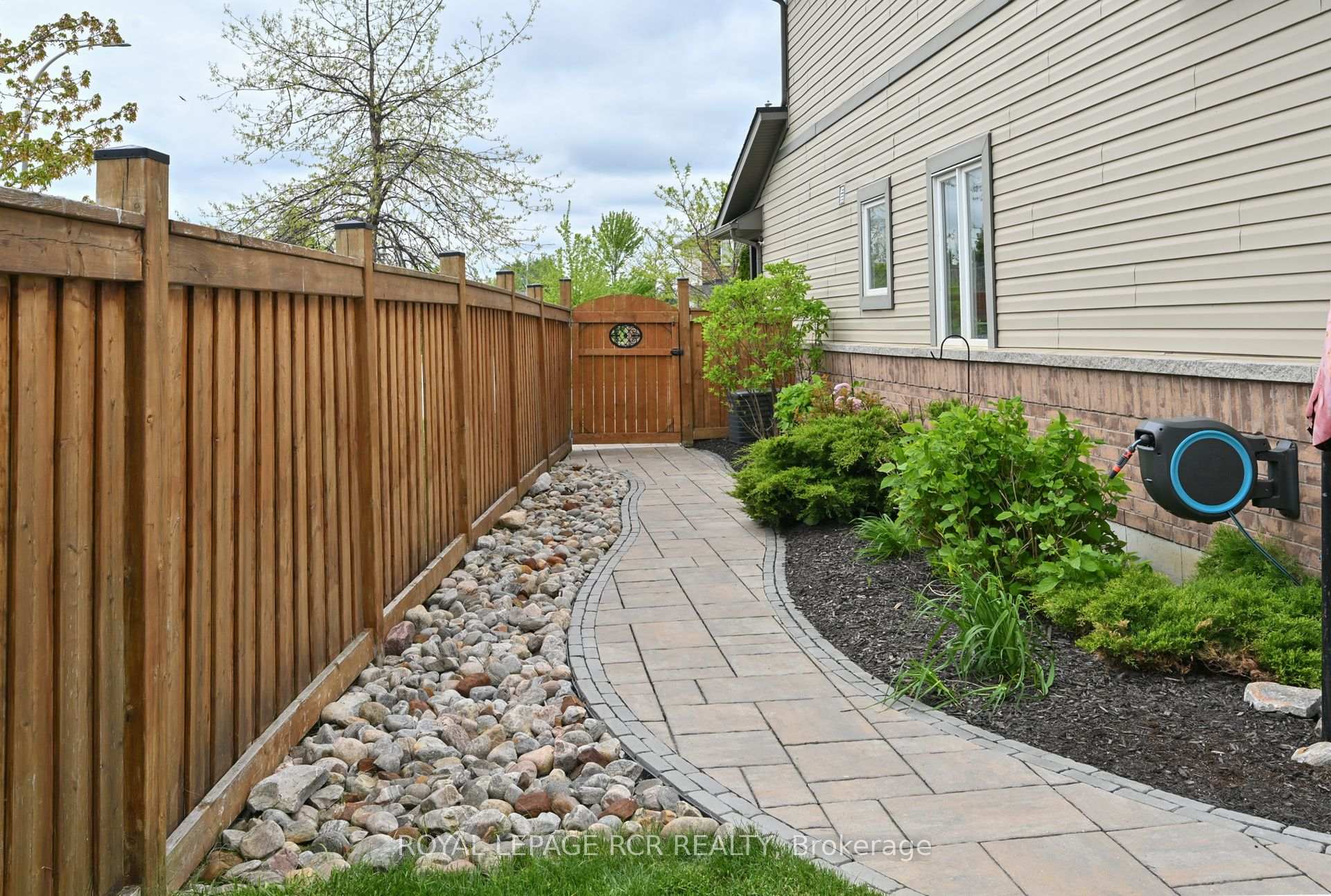 Photo 37 of 2 Warman Street, New Tecumseth, Alliston — HOMEH