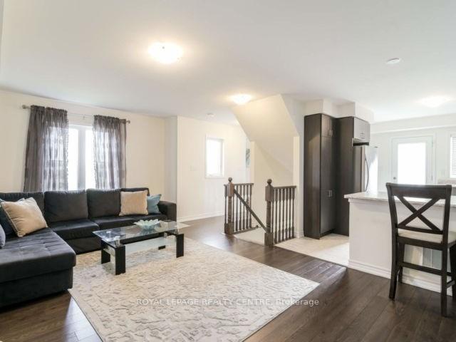 Photo 2 of 587 Allport Gate, Milton, Clarke — HOMEH