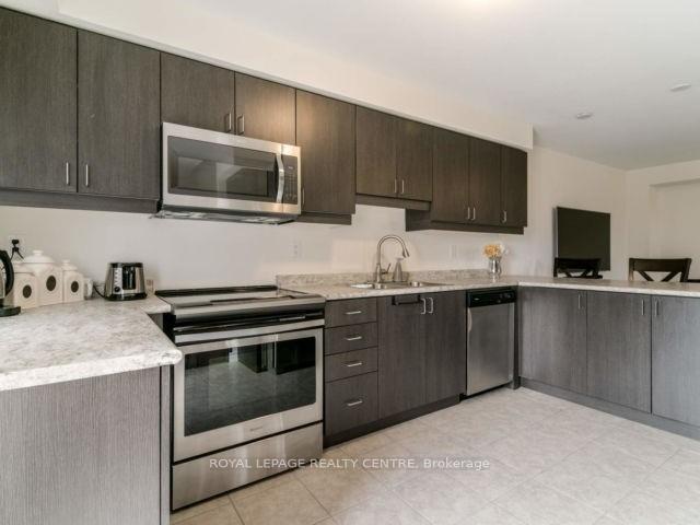Photo 4 of 587 Allport Gate, Milton, Clarke — HOMEH