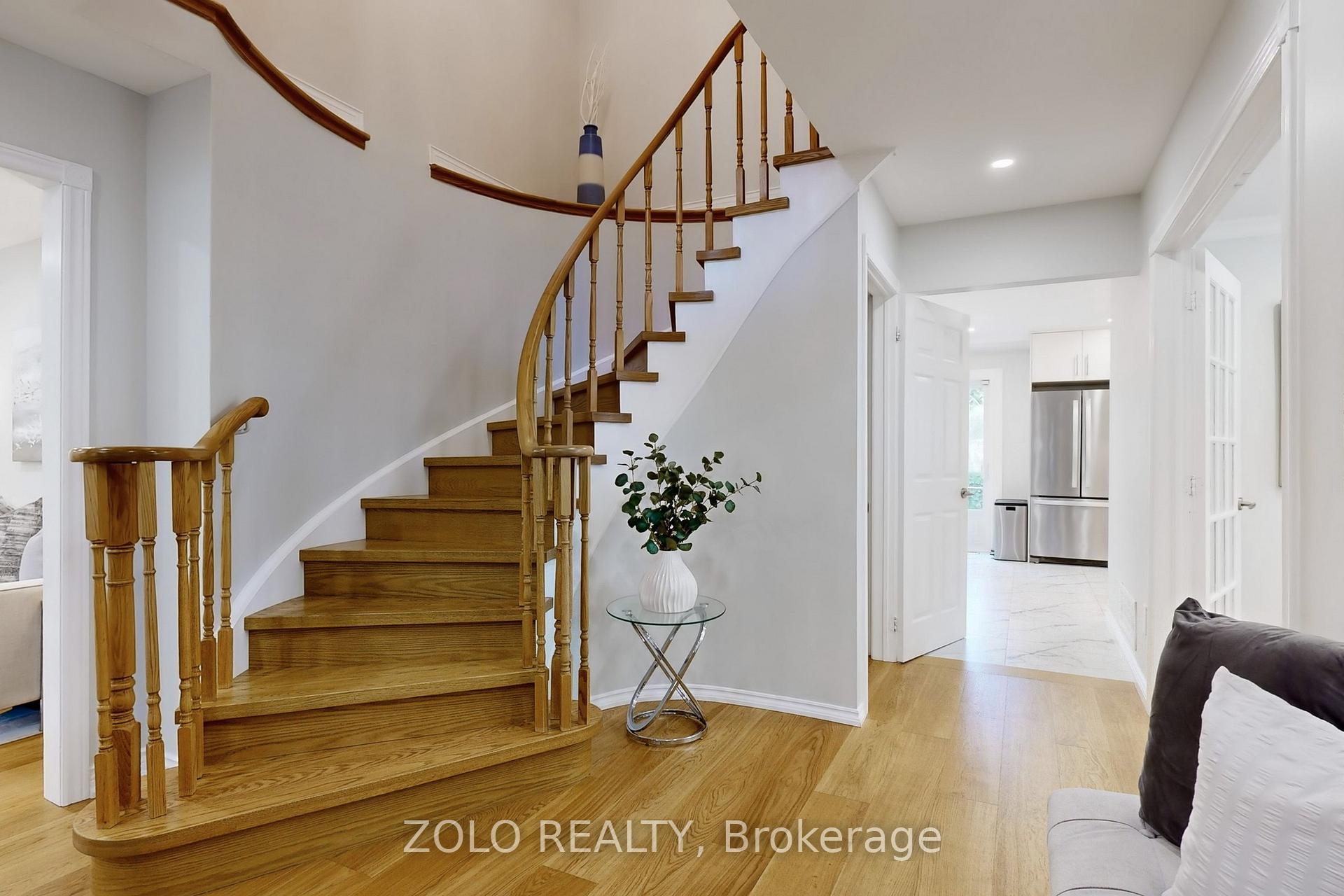 Photo 18 of 371 Binns Avenue, Newmarket, Glenway Estates — HOMEH