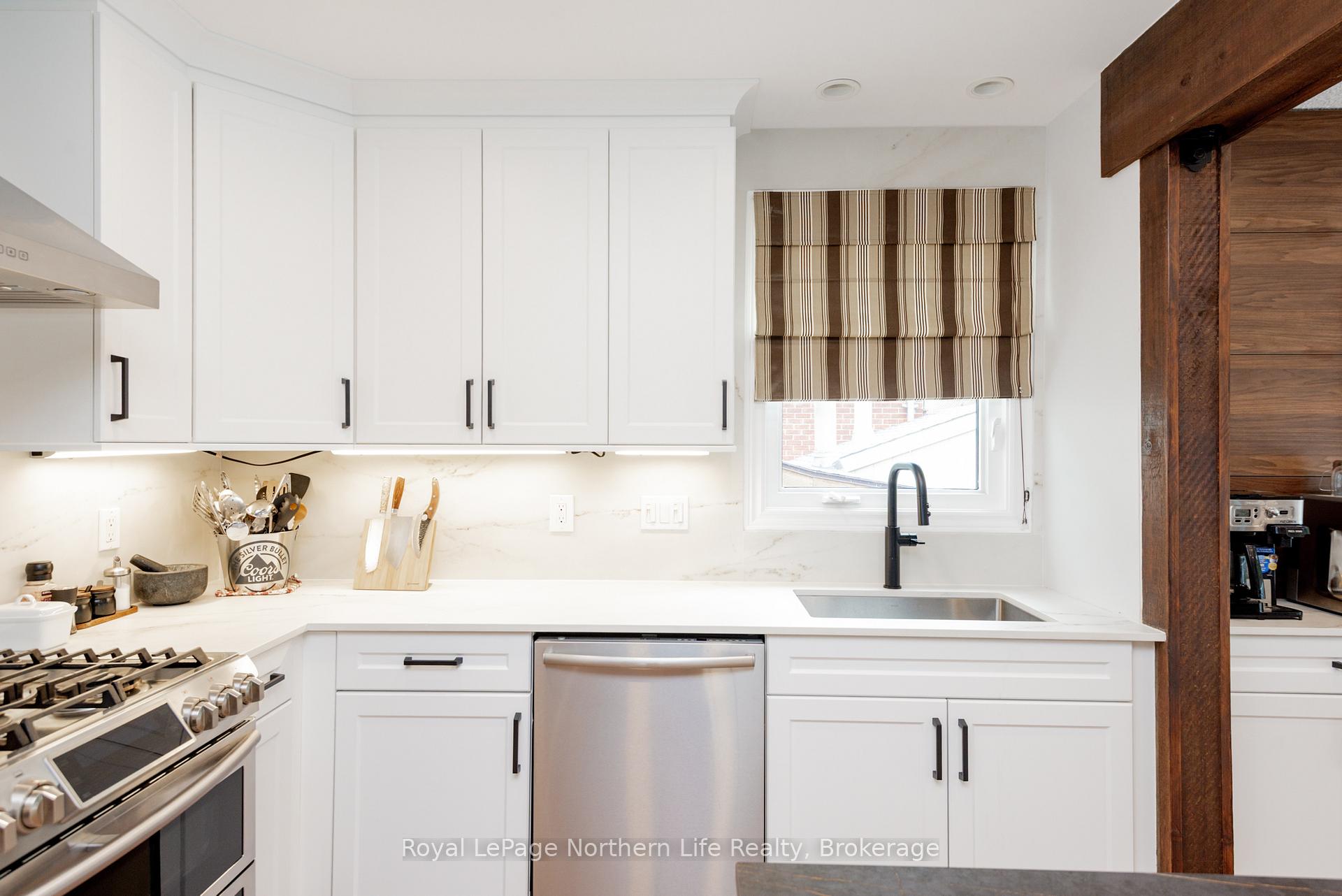 Photo 10 of 102 Sable Crescent, North Bay, Birchaven — HOMEH