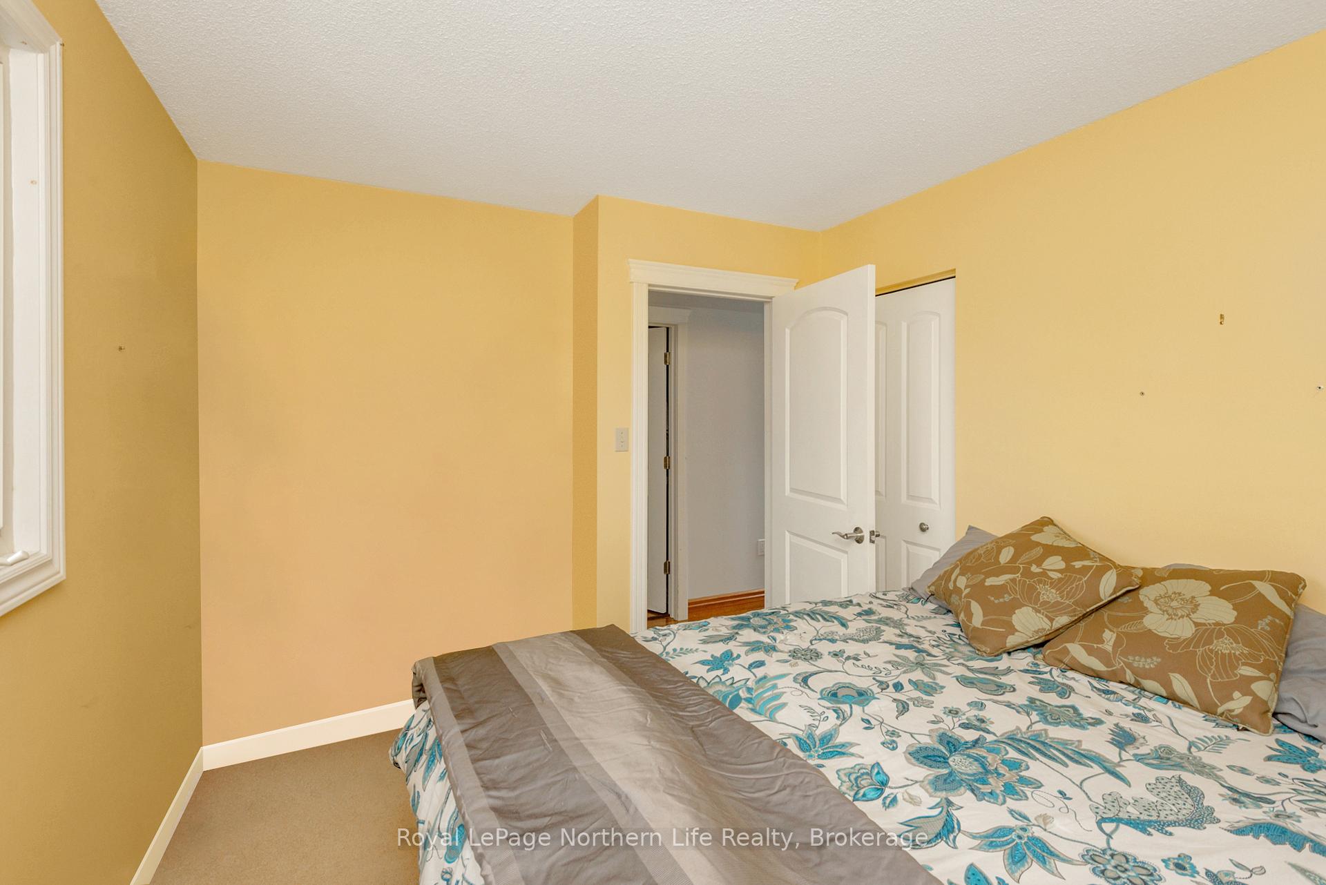 Photo 17 of 102 Sable Crescent, North Bay, Birchaven — HOMEH
