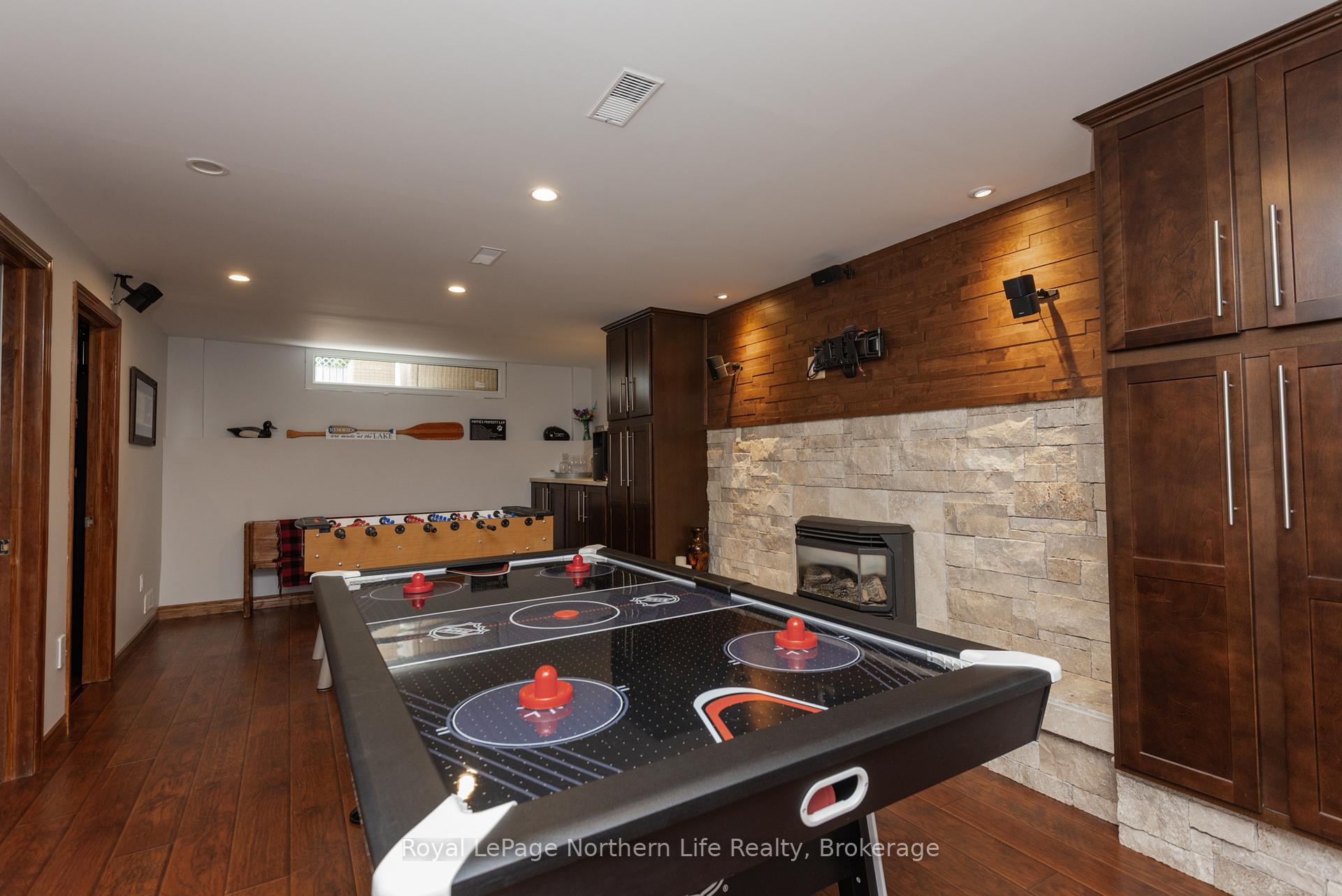 Photo 20 of 102 Sable Crescent, North Bay, Birchaven — HOMEH