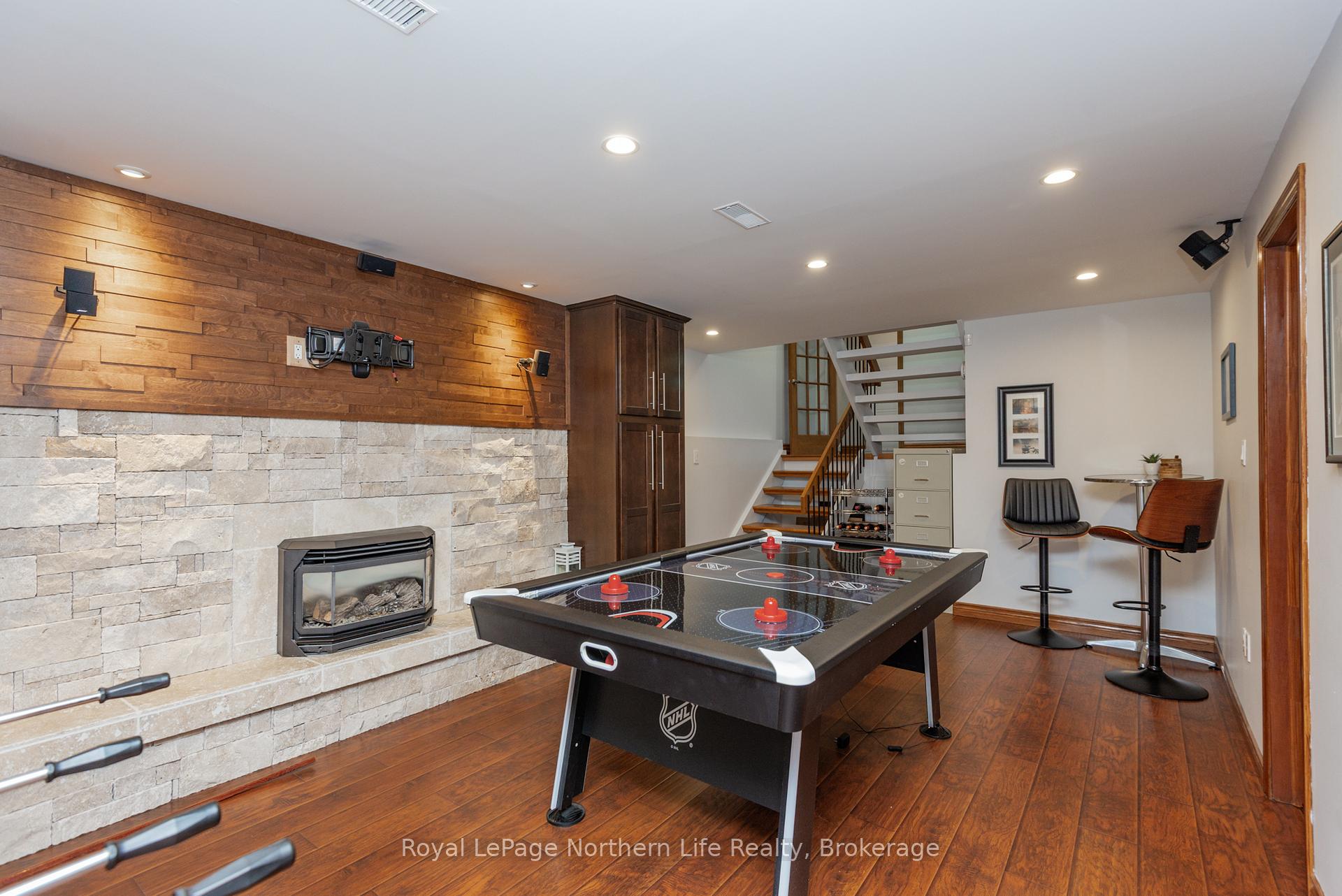 Photo 21 of 102 Sable Crescent, North Bay, Birchaven — HOMEH