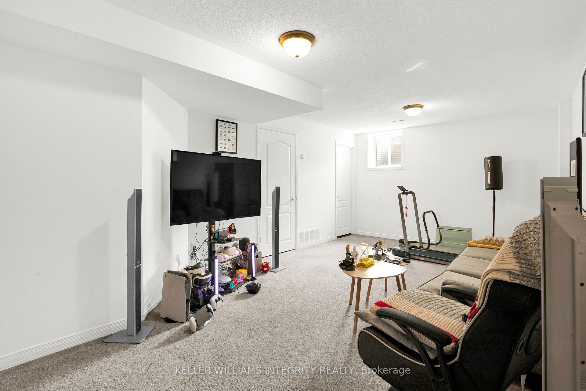 Photo 16 of 509 Tulip Tree Way, Ottawa, Mer Bleue/Bradley Estates/Anderson Park — HOMEH