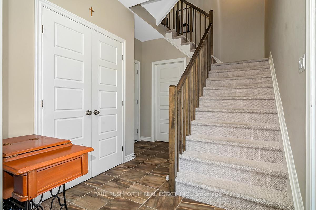 Photo 4 of 610 Chaperal Private, Ottawa, Avalon West — HOMEH