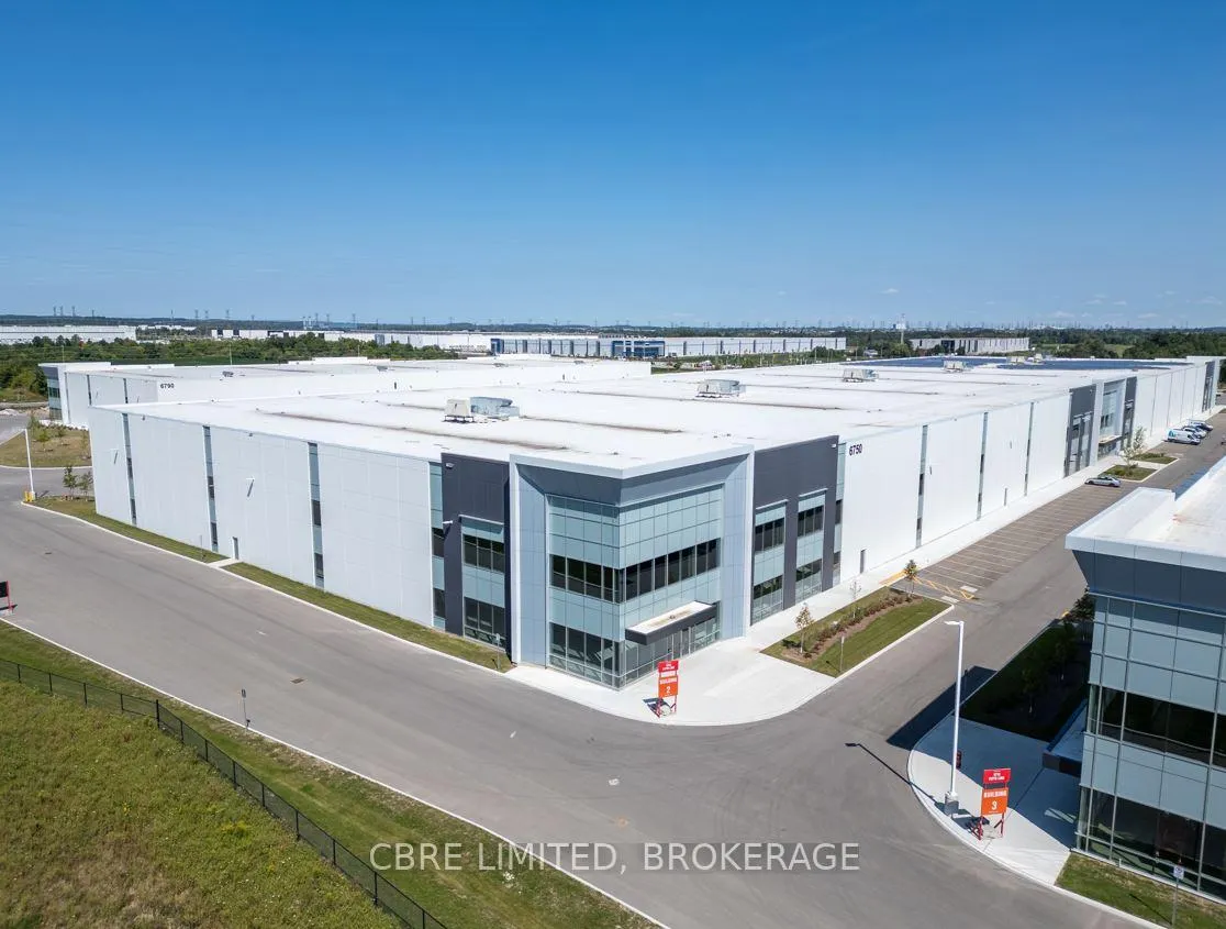 Photo 2 of Unit 805, 18 Knightsbridge Rd, Brampton, Queen Street Corridor — HOMEH