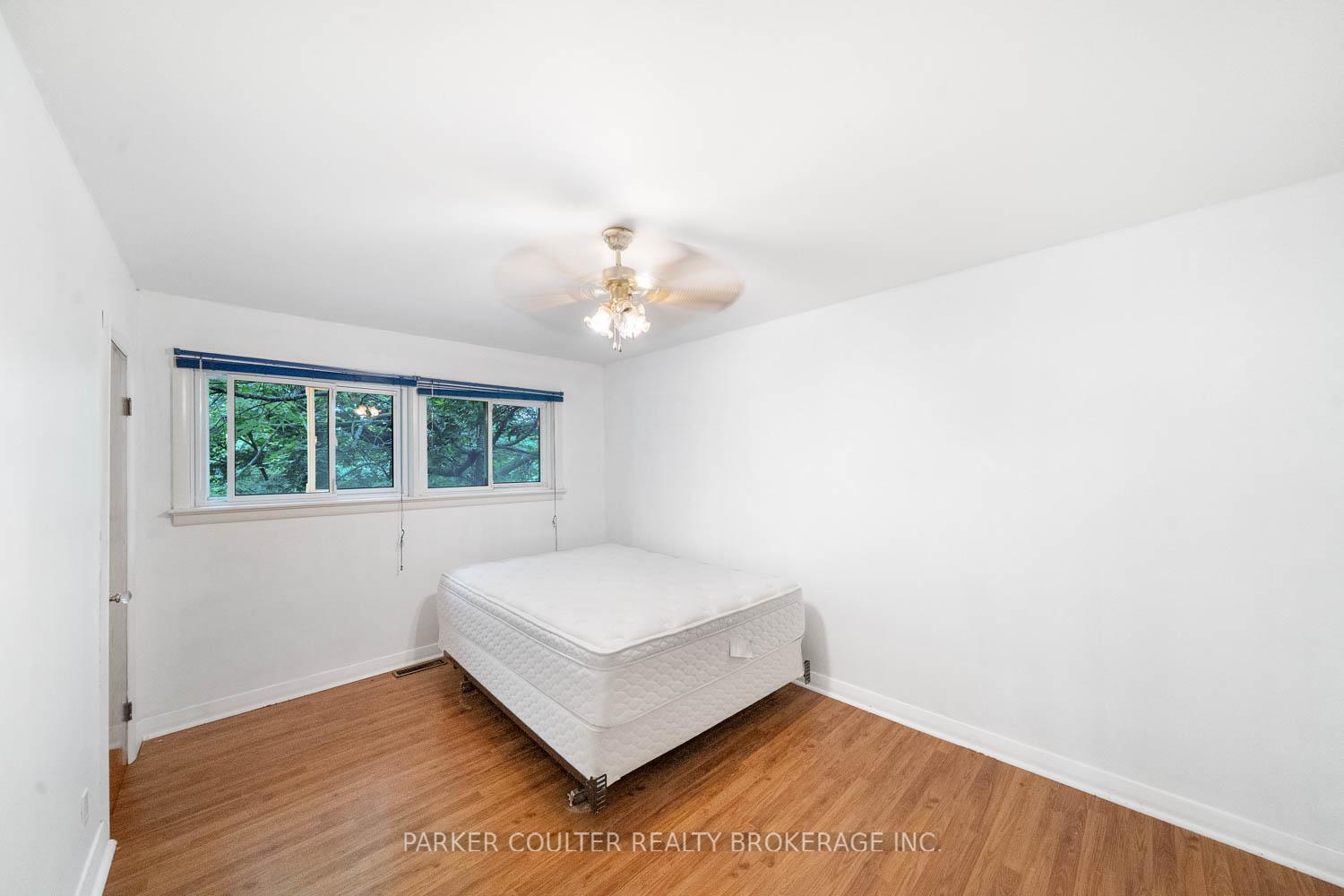 Photo 13 of 39 Elmer Avenue, Orillia — HOMEH
