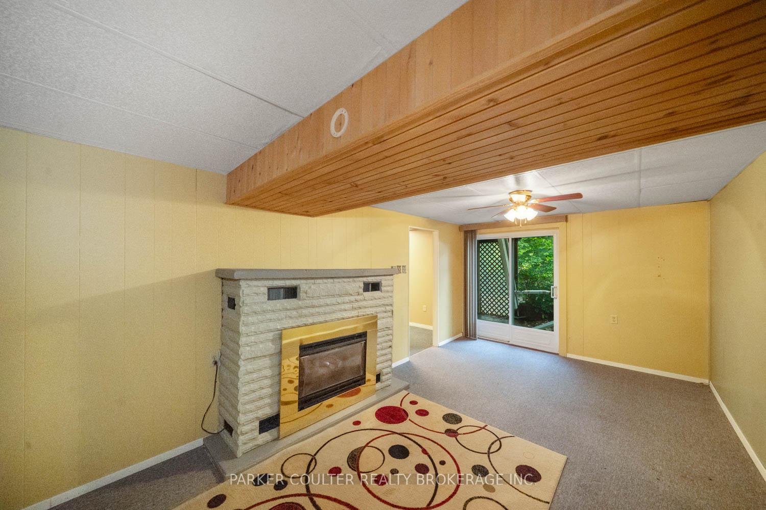 Photo 27 of 39 Elmer Avenue, Orillia — HOMEH