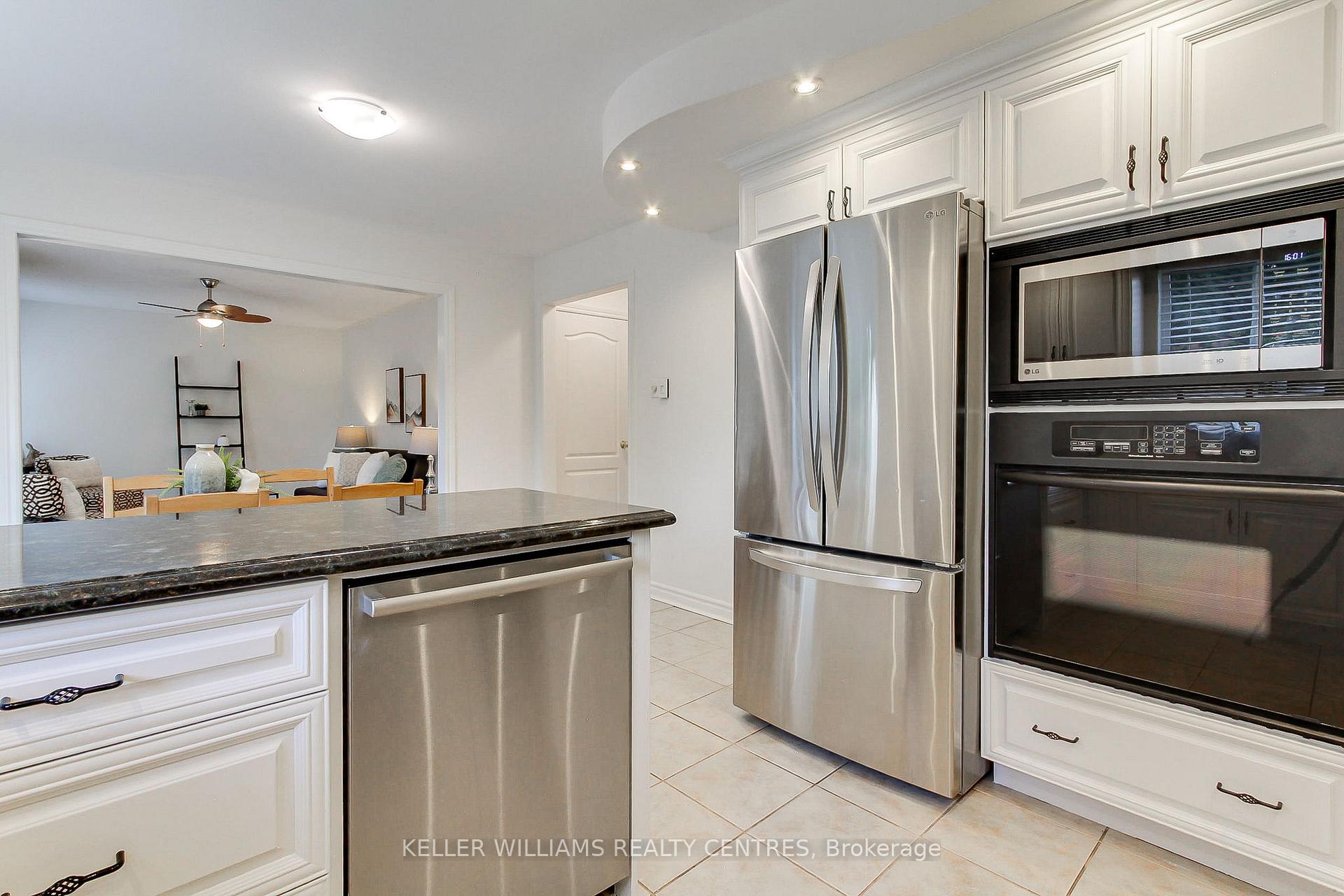 Photo 16 of 471 Binns Avenue, Newmarket, Glenway Estates — HOMEH