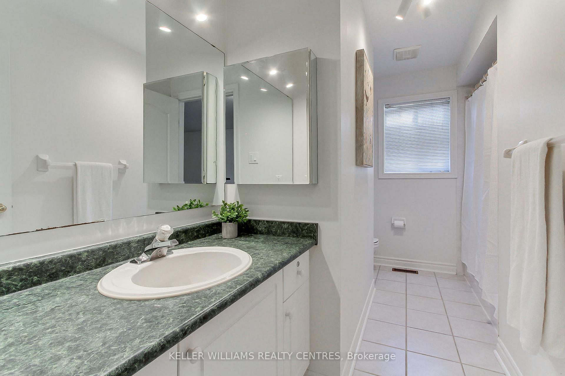 Photo 38 of 471 Binns Avenue, Newmarket, Glenway Estates — HOMEH
