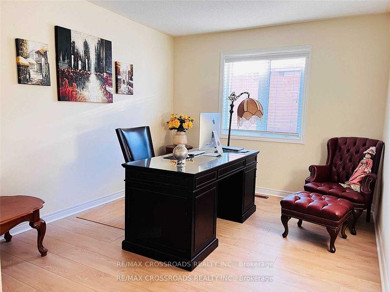 Photo 13 of 31 Pisanelli Avenue, Markham, Cathedraltown — HOMEH