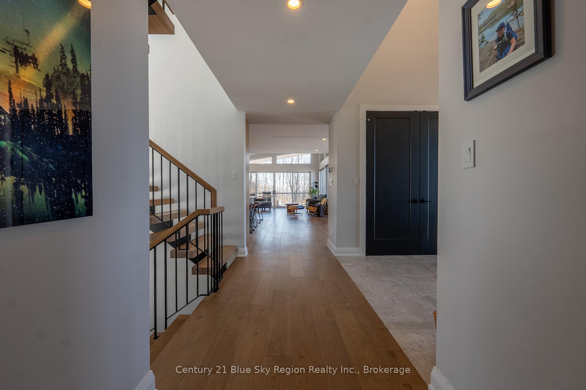 Photo 20 of 460 Surrey Drive, North Bay, Airport — HOMEH